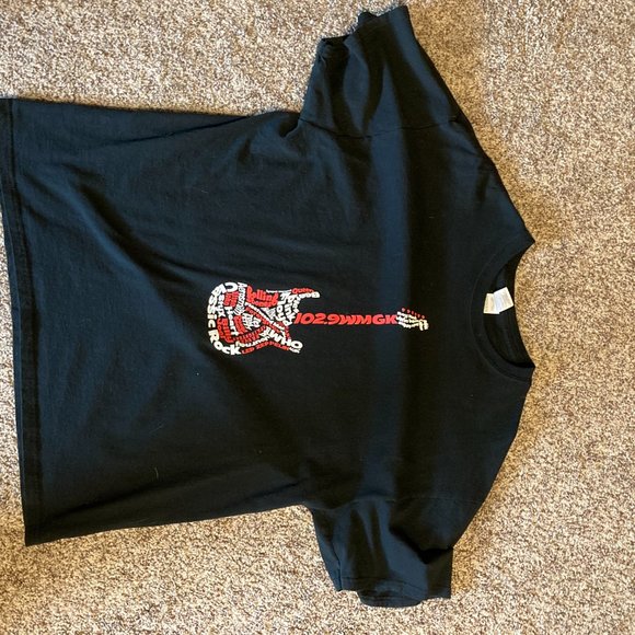 Vintage 102.9 WMGK Classic Rock Radio Tee - Picture 3 of 4